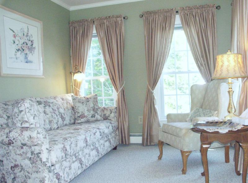Inn At Pleasant Lake New London Buitenkant foto