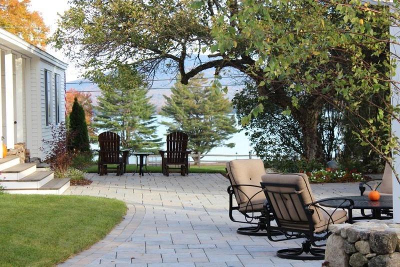 Inn At Pleasant Lake New London Buitenkant foto