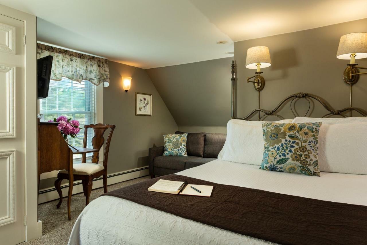 Inn At Pleasant Lake New London Buitenkant foto