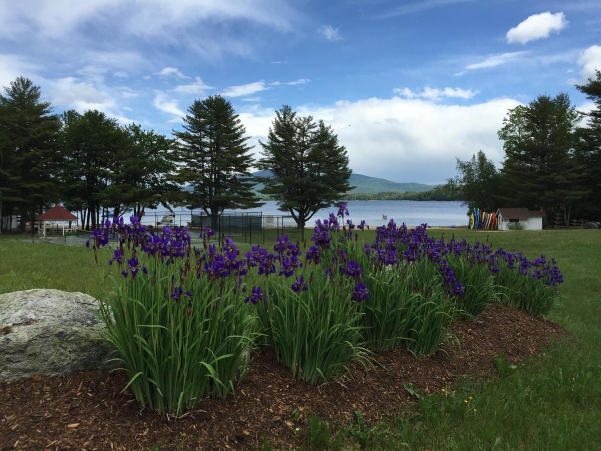 Inn At Pleasant Lake New London Buitenkant foto